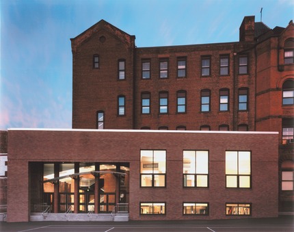 1205 St P facade 4:300